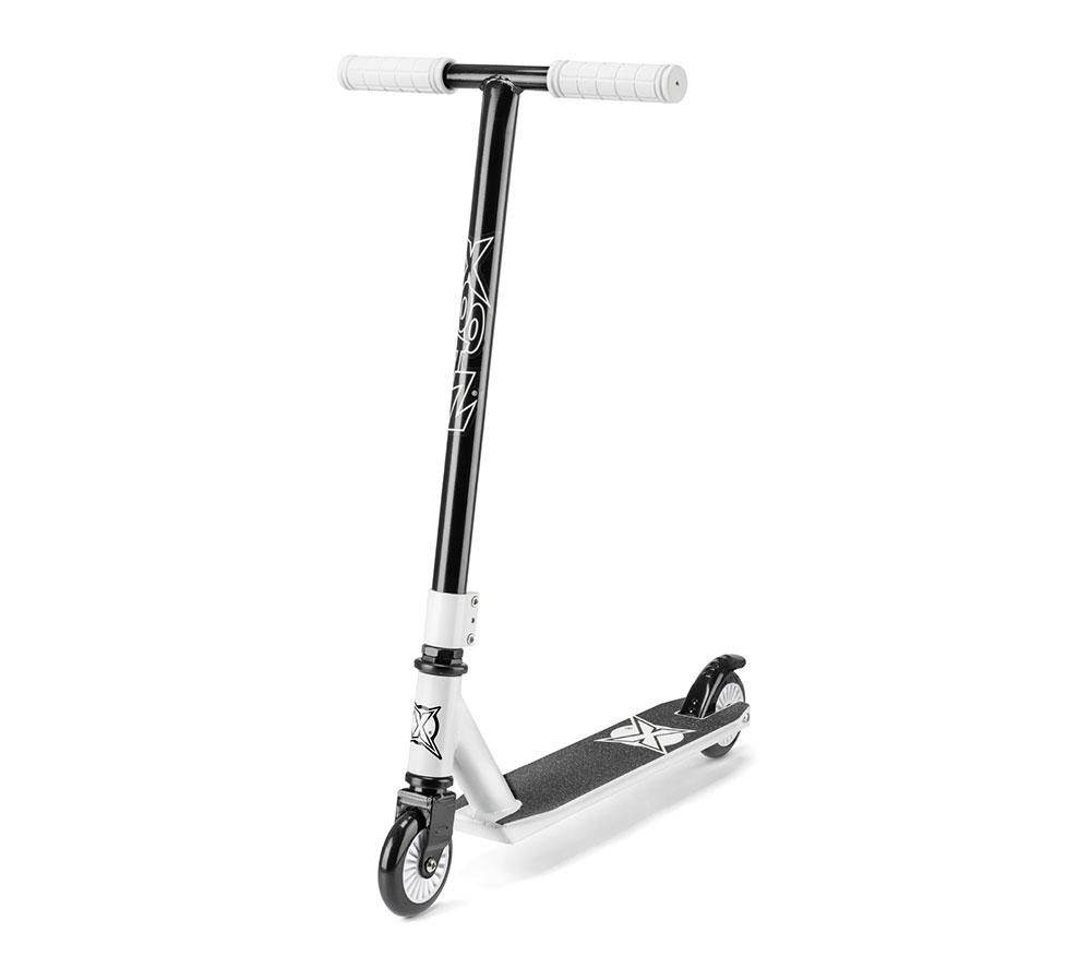 Xootz Invert Kids' Stunt Scooter - White & Black, White,Black